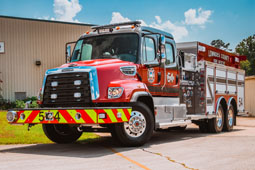 Pumper fire engine