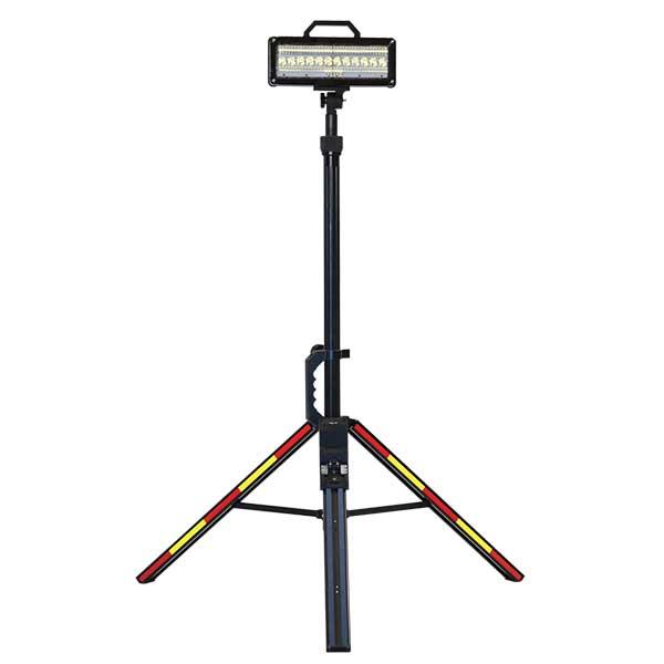 Command Light 50" Tripod 220w FRC Spectra LED w/ AC Charger & Shore Power